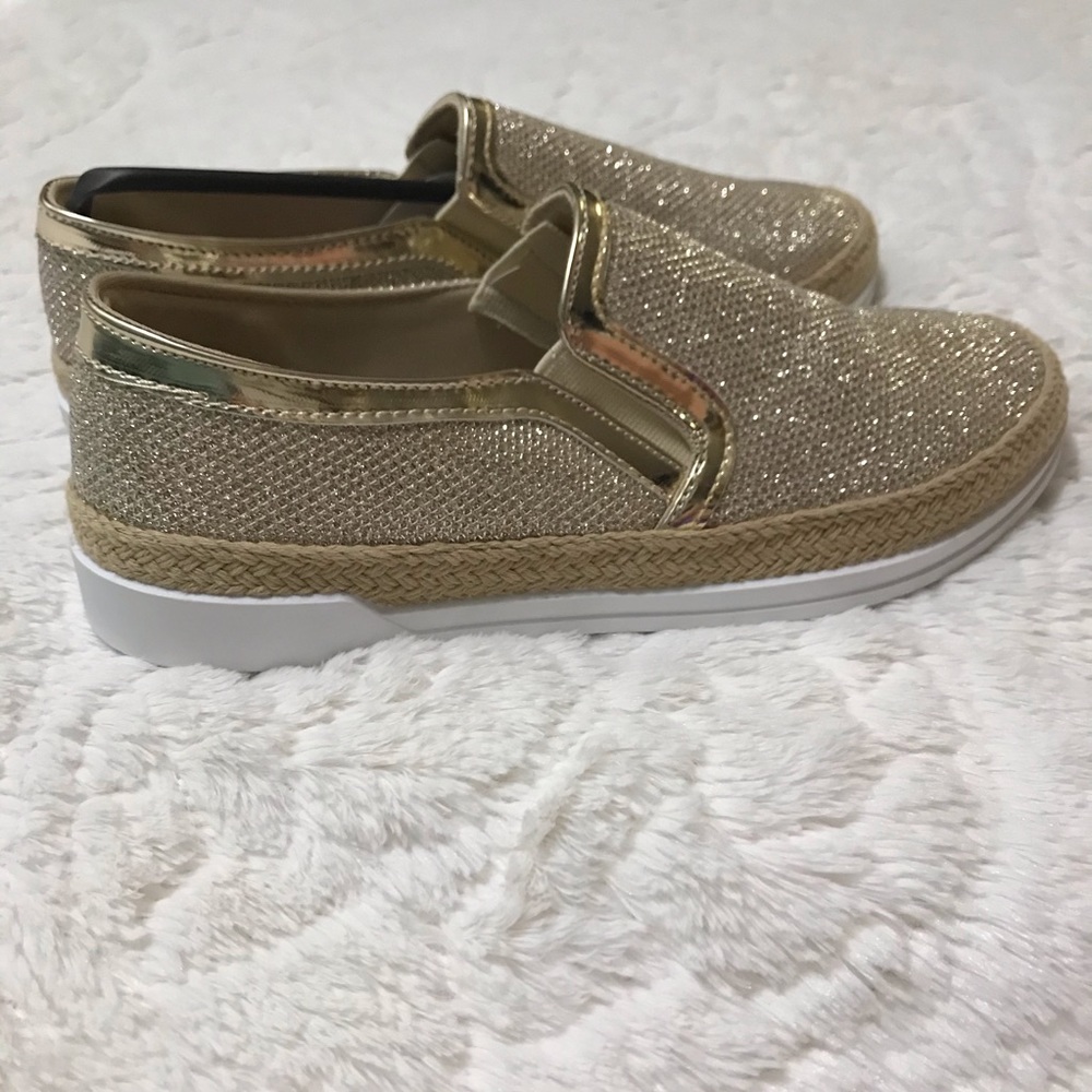 👟 Via Pinky Collection Gold Winnie Sneakers - Picture 7 of 16
